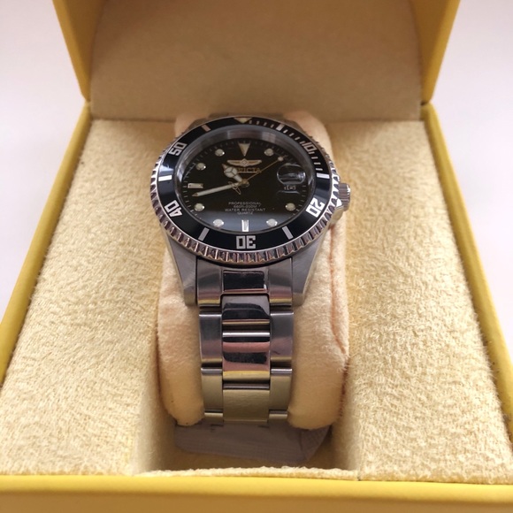 Invicta Diver - Picture 1 of 8